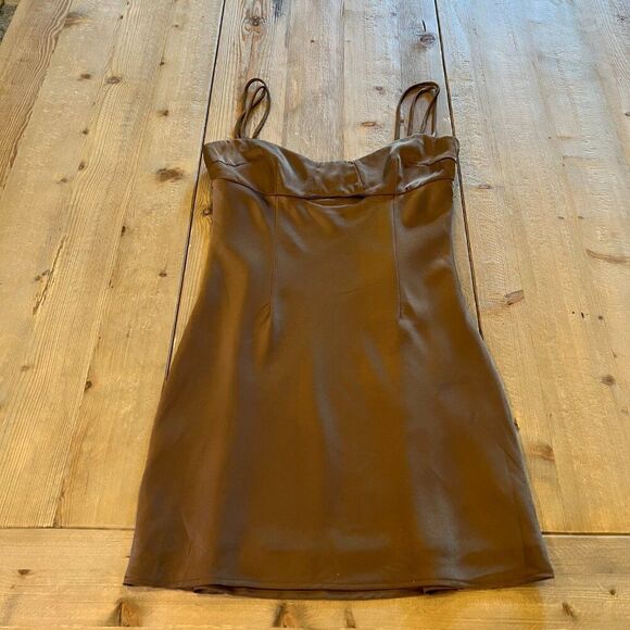 Meshki Ayla Chocolate Satin Cut out Mini Dress Size Small NWT - Picture 5 of 14